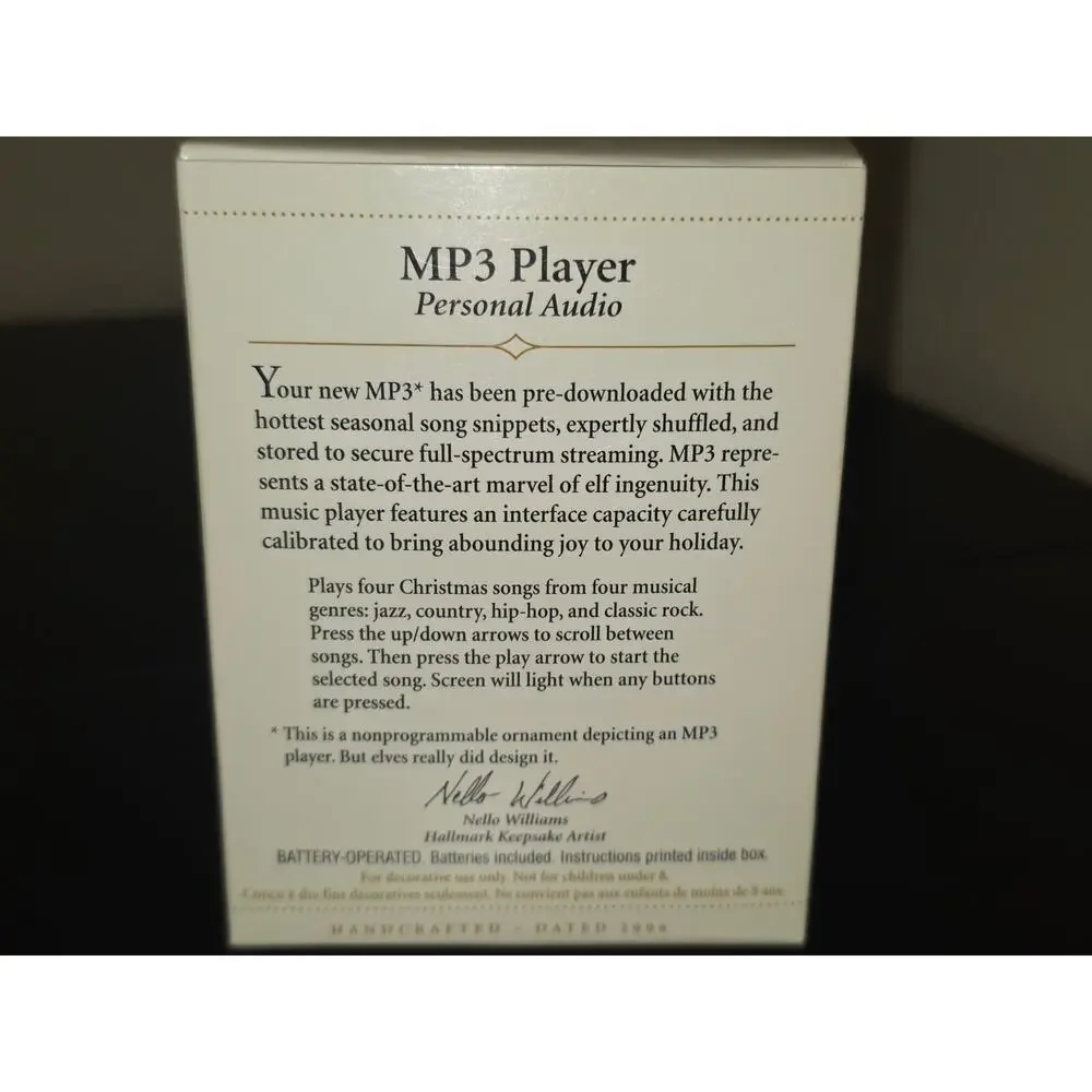 Hallmark Keepsake‎ Ornament MP3 Player Personal Audio 2006 Magic Sound and Light